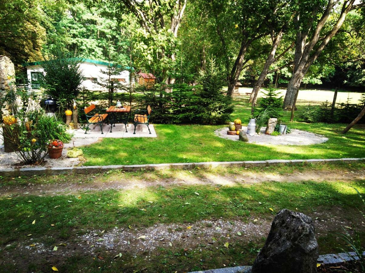Ferienhaeuschen Gruber Villa Loosdorf Екстериор снимка